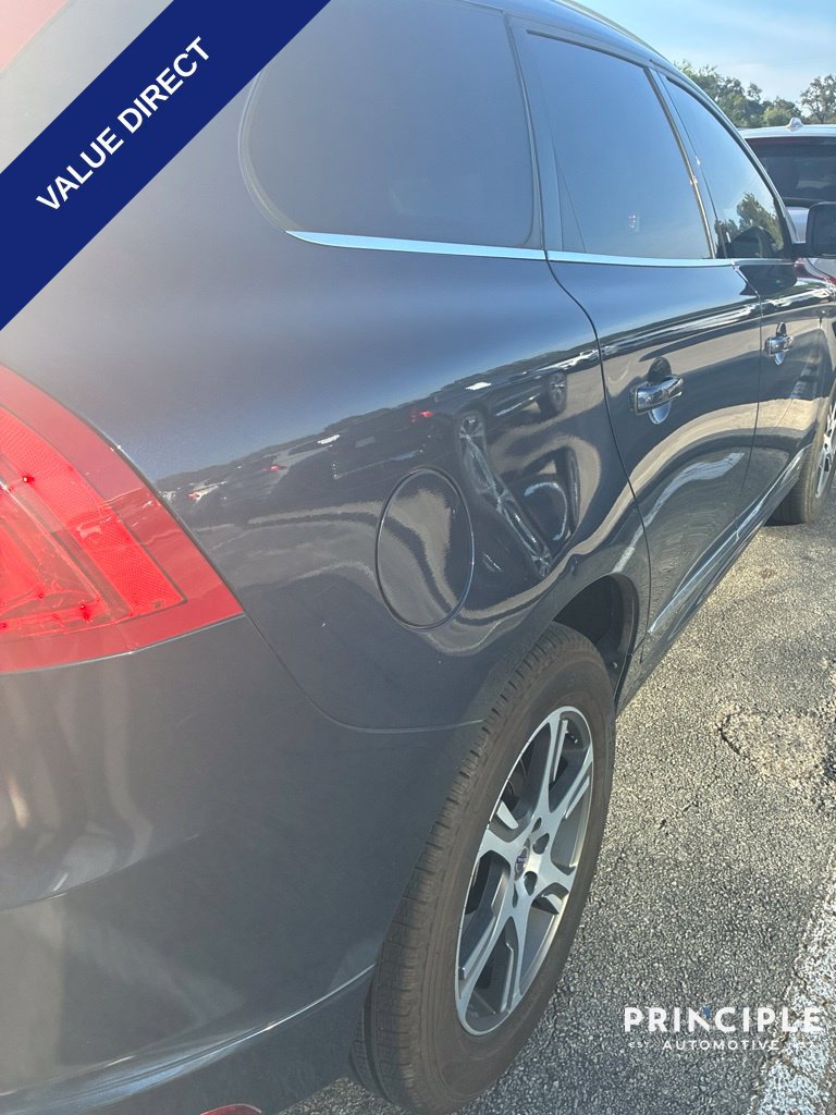 Used 2015 Volvo XC60 T6 AWD/4WD image 32