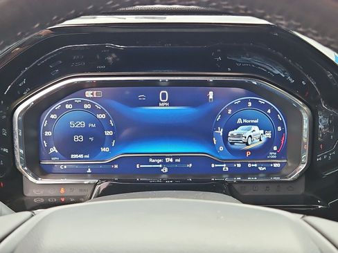 Certified 2024 Chevrolet Silverado 1500 High Country w/ Technology Package image 25