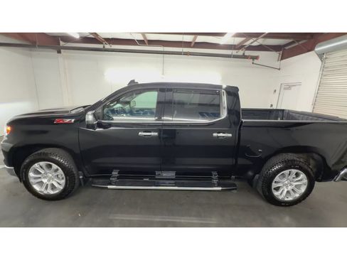 Used 2024 Chevrolet Silverado 1500 LTZ AWD/4WD image 5