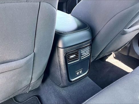 Used 2023 Dodge Charger SXT w/ Blacktop Package RWD image 10