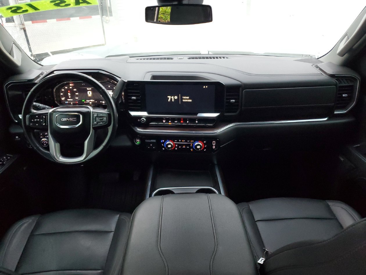 Used 2024 GMC Sierra 2500 SLT AWD/4WD image 13