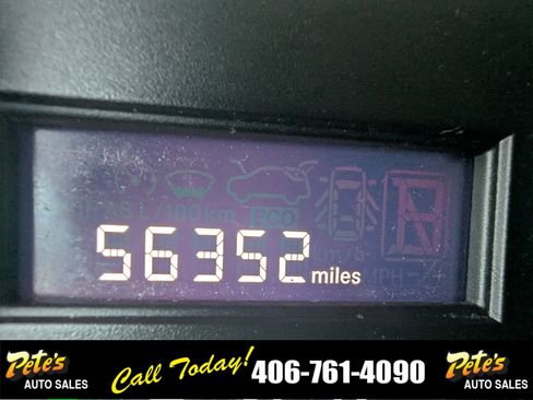 Used 2018 Dodge Grand Caravan SE w/ UConnect Hands-Free Group image 19