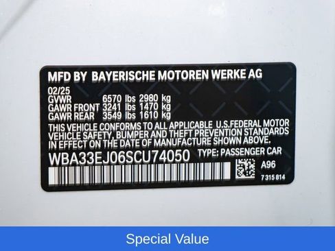 Used 2025 BMW 760i xDrive AWD/4WD image 24