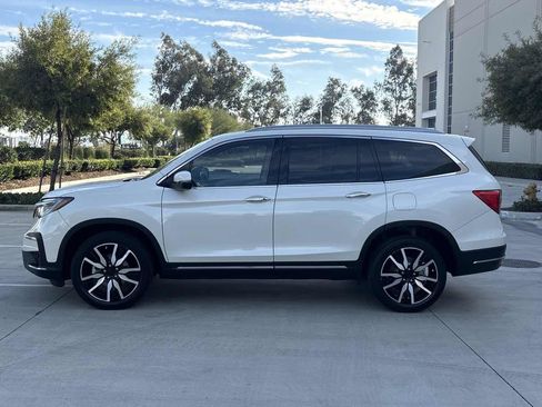 Used 2019 Honda Pilot Touring image 3