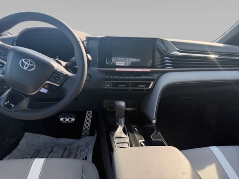 New 2026 Toyota Camry SE FWD image 10