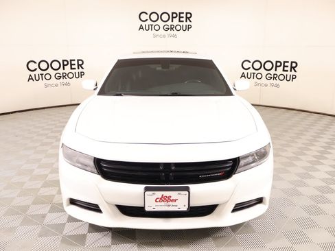 Used 2021 Dodge Charger SXT w/ Leather Interior Group RWD image 9