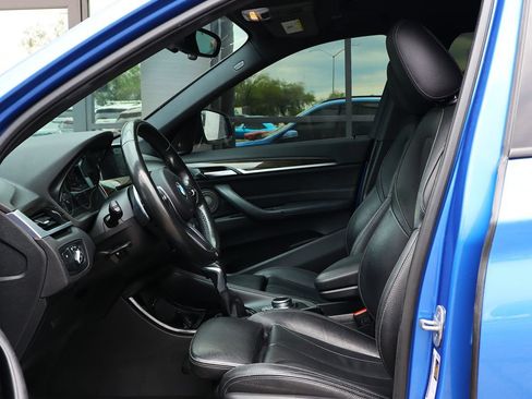 Used 2018 BMW X1 xDrive28i w/ M Sport Package AWD/4WD image 38