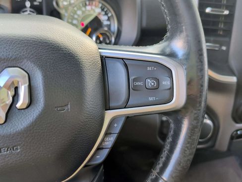 Used 2019 RAM 1500 Big Horn RWD image 24