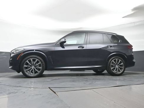 Used 2022 BMW X5 xDrive40i w/ M Sport Package AWD/4WD image 31