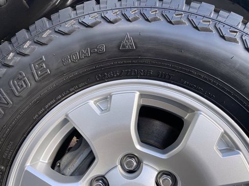 Used 2007 Toyota Tacoma PreRunner RWD image 18