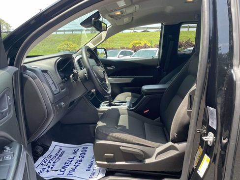 Used 2021 Chevrolet Colorado LT w/ Fleet Safety Package RWD image 15