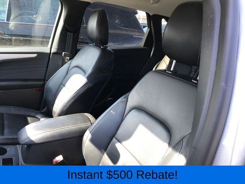 Used 2024 Ford Escape Platinum image 5