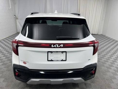Used 2024 Kia Seltos SX AWD/4WD image 7