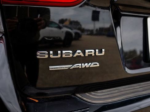 Certified 2023 Subaru Crosstrek 2.0i image 17