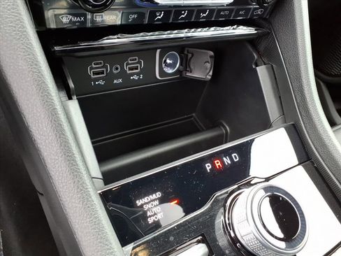 New 2025 Jeep Grand Cherokee L Limited image 26