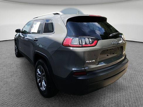 Used 2020 Jeep Cherokee Latitude Plus w/ Cold Weather Group AWD/4WD image 7