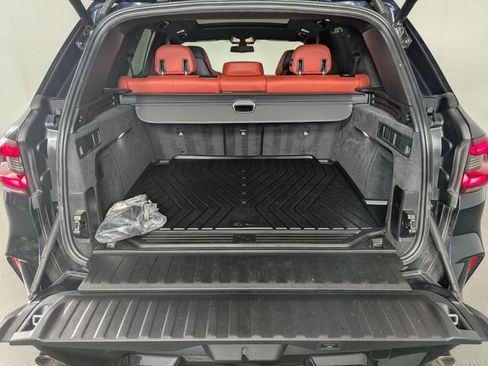 Used 2021 BMW X5 M w/ Competition Package AWD/4WD image 7