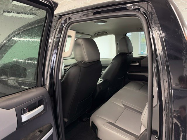 Used 2021 Toyota Tundra Limited w/ Limited Premium Package AWD/4WD image 12