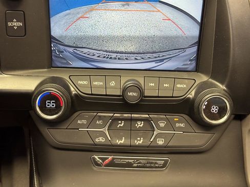 Used 2016 Chevrolet Corvette Stingray Coupe RWD image 22