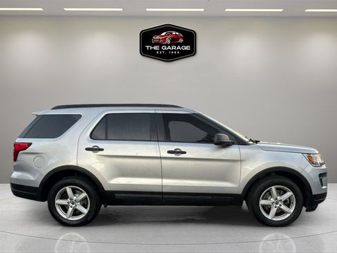Used 2018 Ford Explorer 4WD image 6