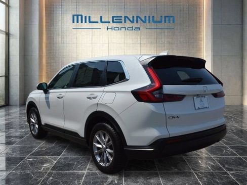 Used 2024 Honda CR-V EX-L image 11