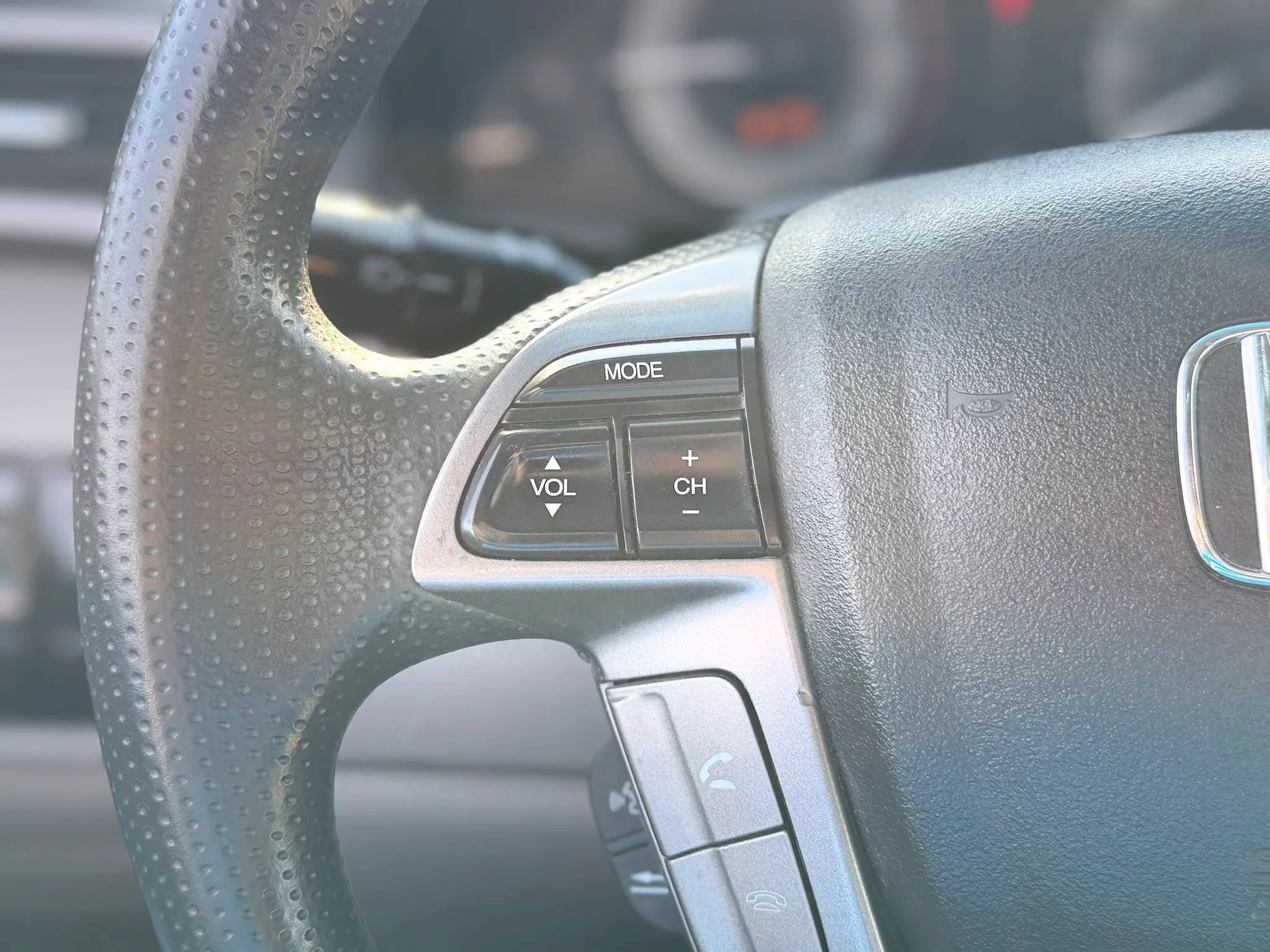 Used 2013 Honda Odyssey EX image 32