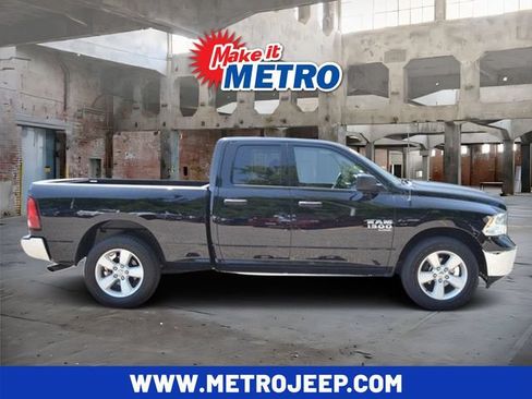 Used 2024 RAM 1500 Classic SLT AWD/4WD image 1