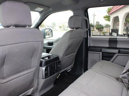 Used 2018 Ford F150 XLT image 11