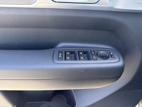 New 2026 Hyundai Santa Fe SE image 14