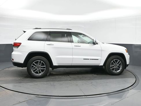 Used 2020 Jeep Grand Cherokee Limited AWD/4WD image 8