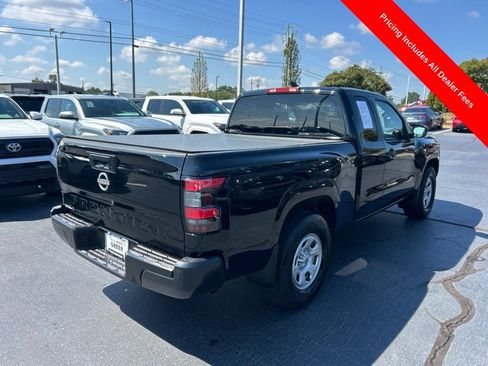 Used 2024 Nissan Frontier S RWD image 16