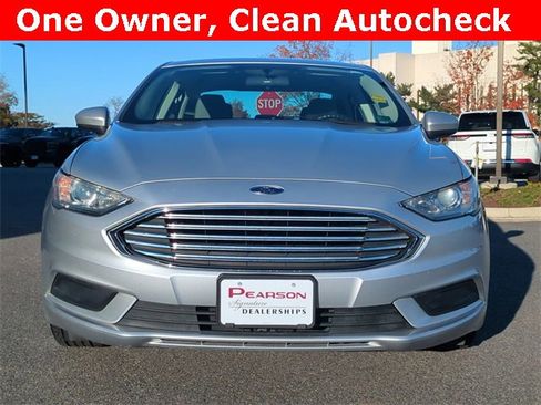 Used 2017 Ford Fusion S image 9