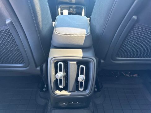 Used 2023 Volvo C40 P8 Recharge Ultimate w/ Protection Package Premier AWD/4WD image 25