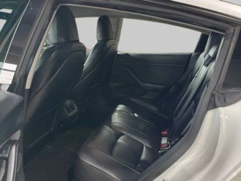 Used 2023 Tesla Model 3 Standard Range RWD image 18