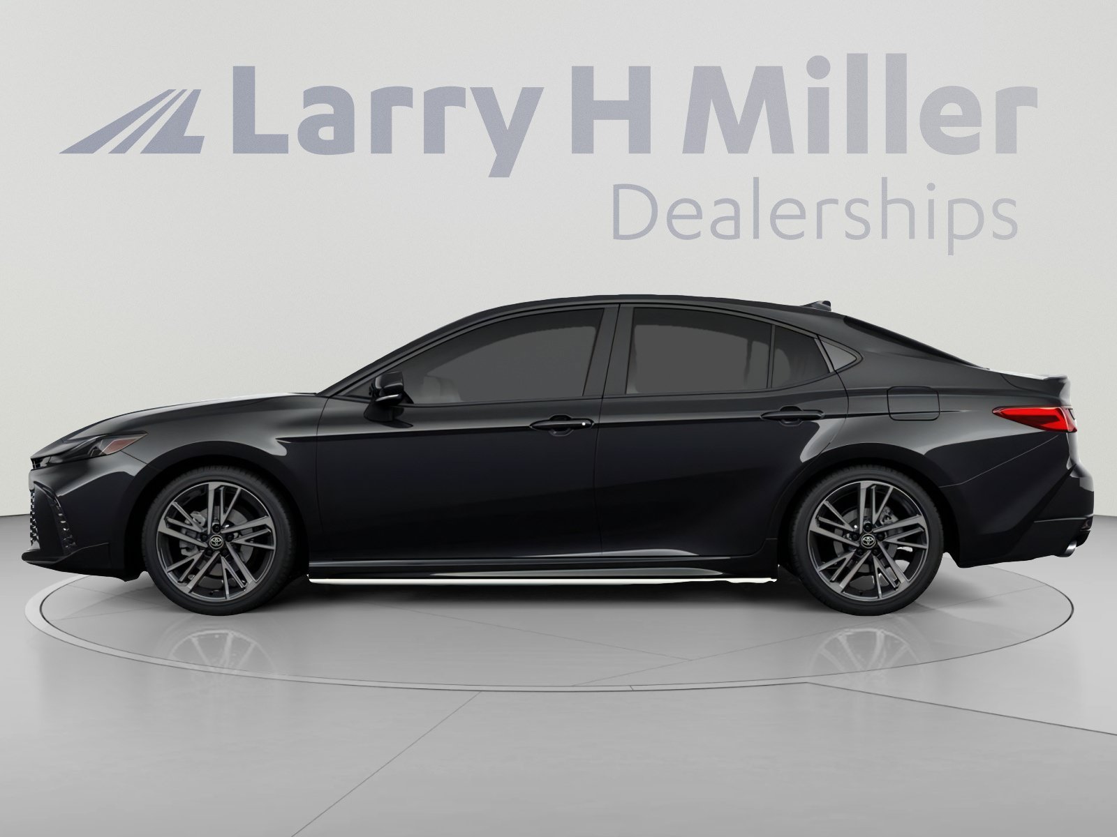 New 2026 Toyota Camry XSE FWD image 4