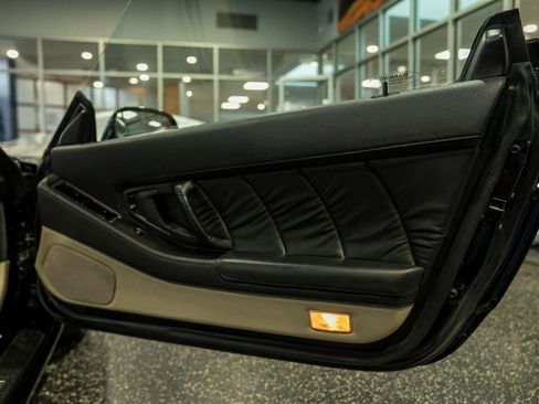 Used 1991 Acura NSX RWD image 98