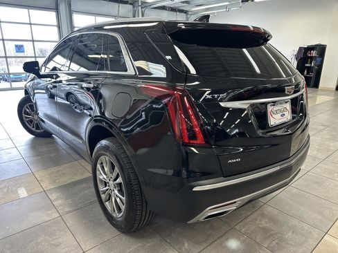 Used 2021 Cadillac XT5 Premium Luxury w/ LPO, Floor Liner Package image 15