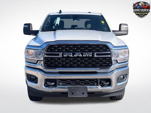 Used 2024 RAM 2500 Big Horn w/ Off Road Package AWD/4WD image 8