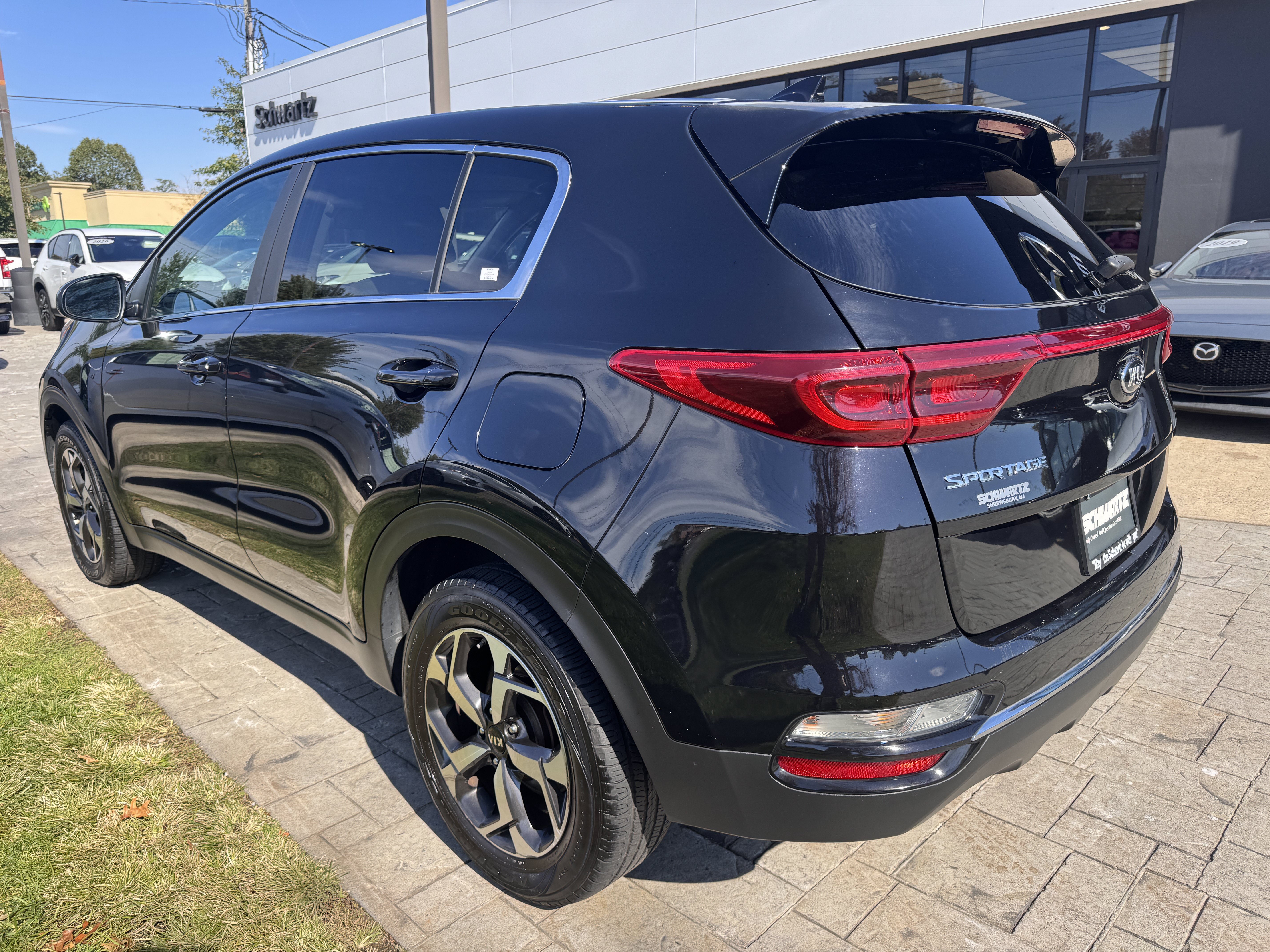 Used 2020 Kia Sportage LX FWD image 6