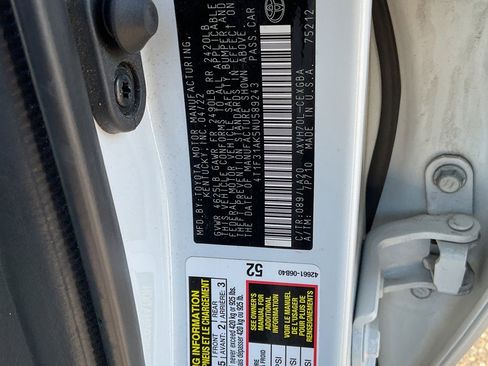 Used 2022 Toyota Camry XLE w/ Cold Weather Package FWD image 32