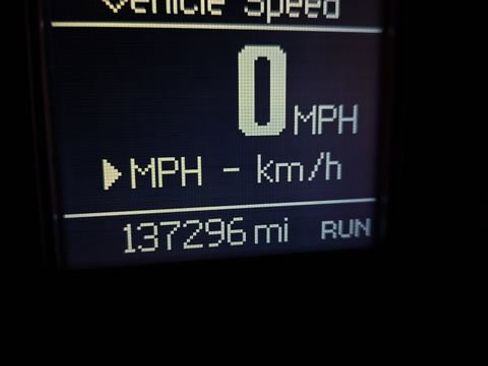 Used 2016 Dodge Grand Caravan R/T FWD image 31