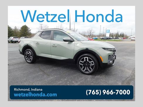 Used 2025 Hyundai Santa Cruz Limited AWD/4WD image 1