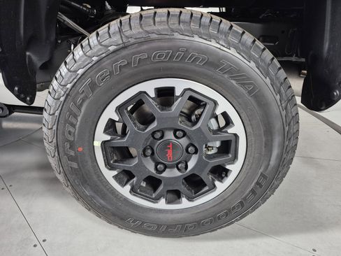 New 2026 Toyota Tacoma SR5 AWD/4WD image 11