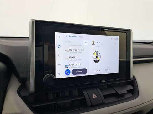 Used 2025 Toyota RAV4 XLE w/ Convenience Package image 20