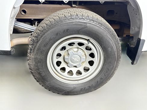 Used 2019 Chevrolet Silverado 1500 W/T image 30