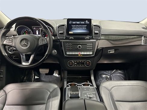 Used 2018 Mercedes-Benz GLS 550 4MATIC image 13