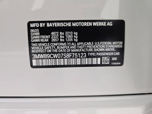 Used 2025 BMW 330i xDrive Sedan w/ Premium Package AWD/4WD image 34