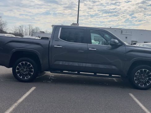 New 2026 Toyota Tundra Limited AWD/4WD image 9