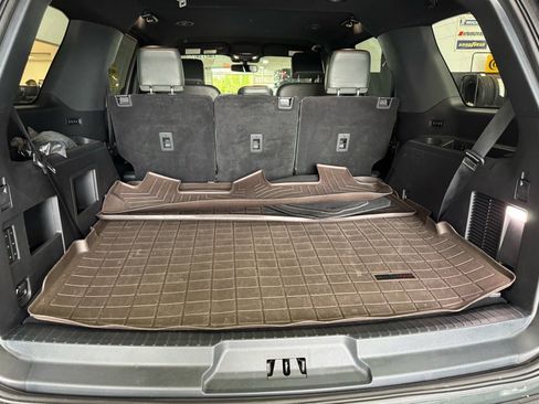 Used 2022 Ford Expedition Timberline image 9