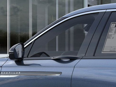 New 2026 Lincoln Nautilus Premier image 20